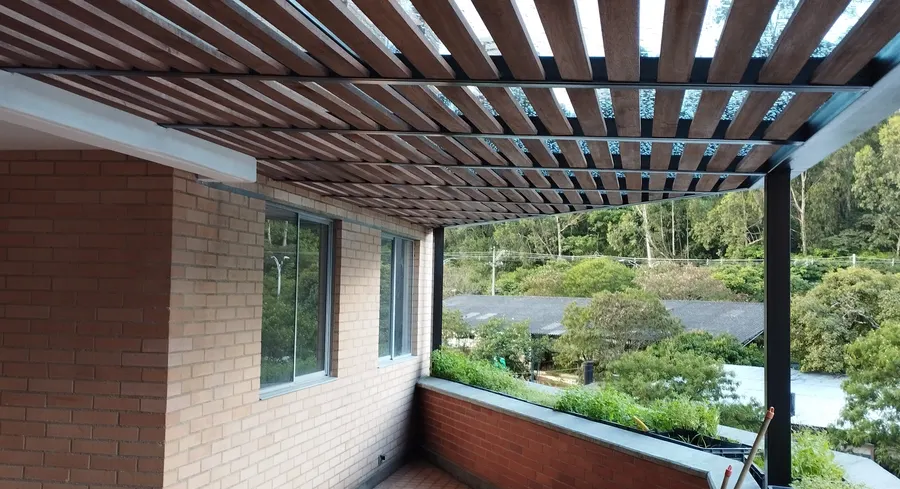 Pérgola exterior — DEKO Estructuras Carrillo